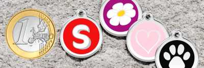 Hundemarke RedDingo Uebersicht hell gravierte Marken Größe S